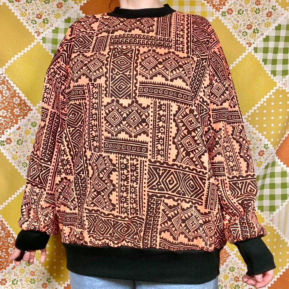 Vintage 80s neon pinkish orange & black abstract sweatshirt 🌟